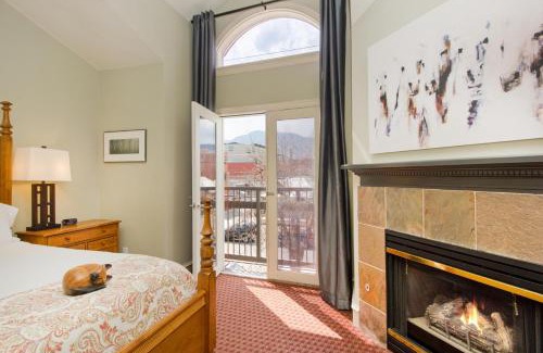 Central Boulder Hotel | The Bradley Boulder Inn
