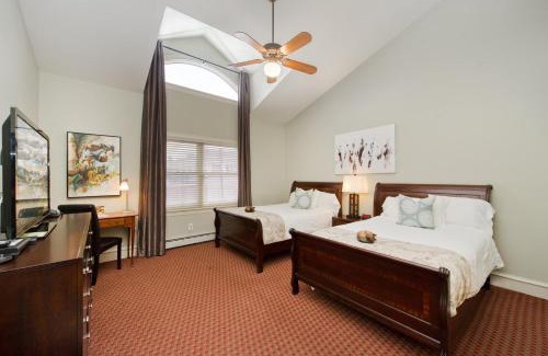 Central Boulder Hotel | The Bradley Boulder Inn