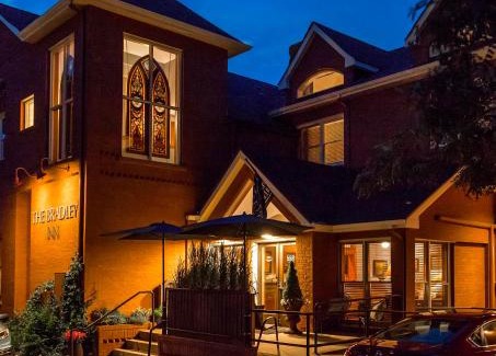 Central Boulder Hotel | The Bradley Boulder Inn