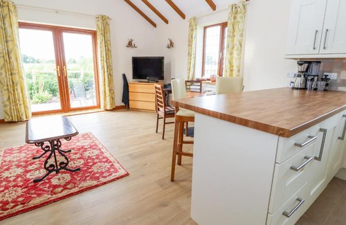 Overton-on-dee House | The Brambles