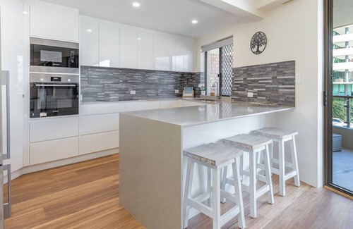 Forster Apartment | The Breakers 12