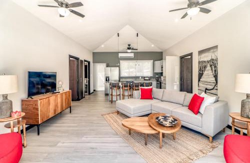 Avellanas Beach Apartment | The Breakhouse