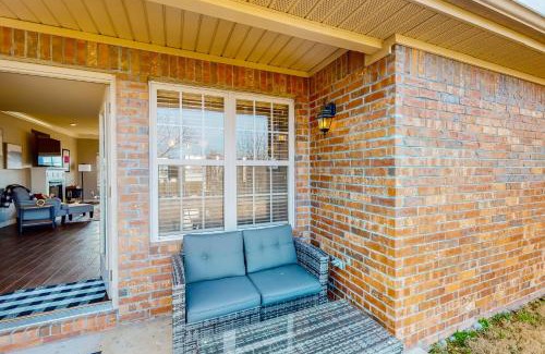 Bentonville House | The Brick Beauty on Cabriolet