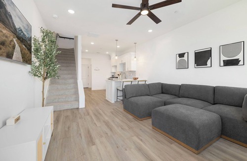 Rogers House | The Brick House in Rogers