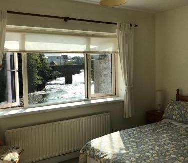 Donegal Bed & Breakfast | The Bridges Bed and Breakfast
