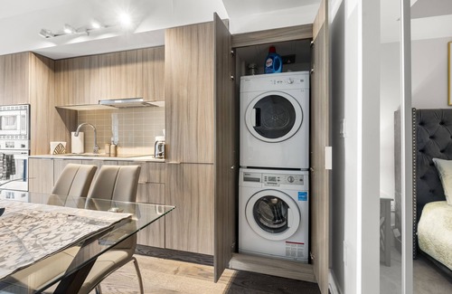 Bay Cloverhill Apartment | The Britt Condos by GLOBALSTAY in Downtown Toronto