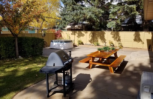 Laramie House | "The Brown House".Perfect for all things Laramie and beyond
