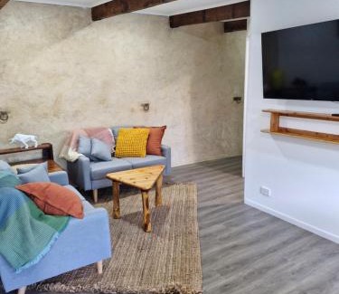 Mintaro Apartment | The Bullock & Bridle Retreat at 58