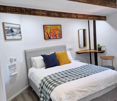 Mintaro Apartment | The Bullock & Bridle Retreat at 58