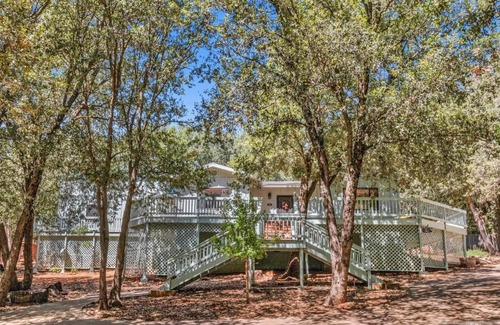 Julian House | The Bungalow Partial Home Rental