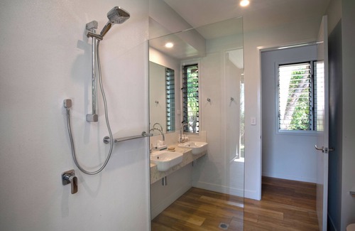 Cassowary Coast House | The Bungalows