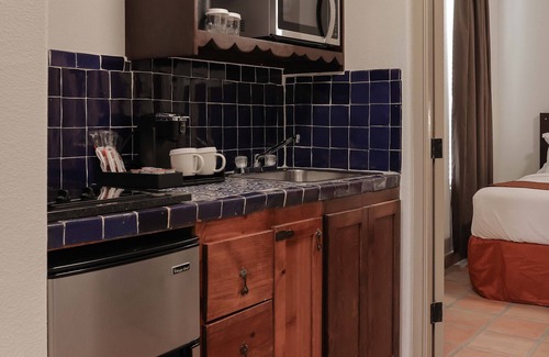 Mission Hotel | The Bungalows on Shary, Mission-McAllen