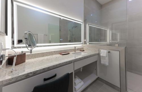Mission Hotel | The Bungalows on Shary