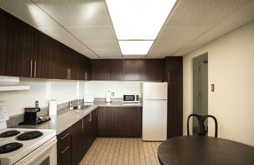 Golden Triangle Hotel | The Business Inn