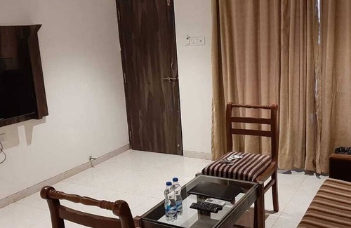 Satara Resort | The Byke Sai Cottage, Mahabaleshwar