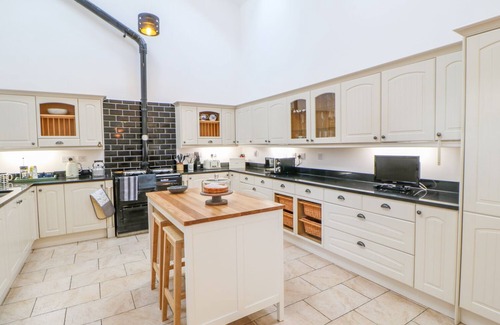 Stockton-on-Tees House | THE BYRE, pet friendly, with open fire in Sedgefield, County Durham