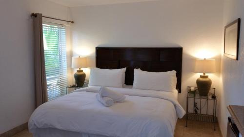 Wilton Manors Resort | The Cabanas Guesthouse & Spa - Gay Resort catering to Gay Men