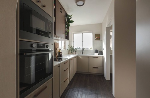 Kiama Apartment | The Cabbage Palm Kiama. 5 min walk to everwhere. Location Location Location!