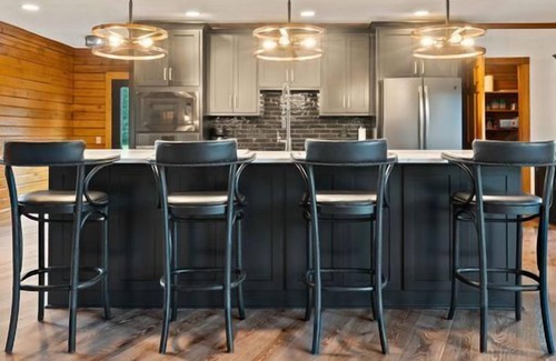 Pleasant Hill House | The Cabin at Big Creek