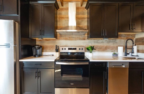 Ste Genevieve Cabin | The Cabin at Charleville