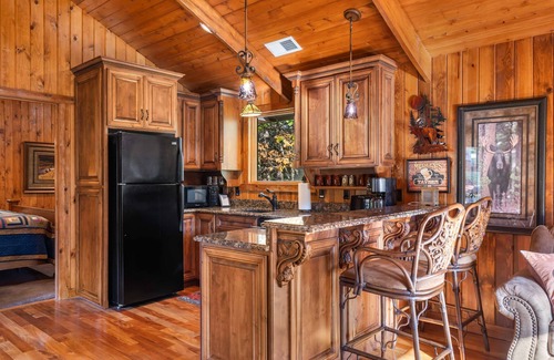 Branson Theater District Cabin | The Cabin at Rock Canyon + 2 Free Tickets