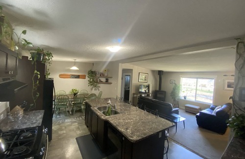 Mount Currie Bed & Breakfast | The Cabin at Sweetwater Lane Farm