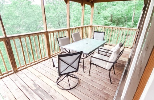 Van Buren House | The Cabin on Current River with Private Gravel Bar!