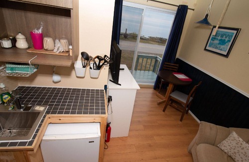 Pointe-au-Pere Ski Chalet | The Cabines du Phare are located in Rimouski by the sea. They are composed of te