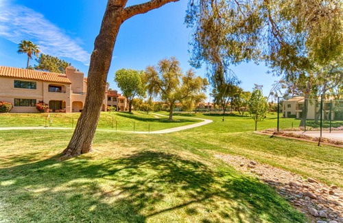 Village Two Condo | The Cactus Flower at McCormick Ranch