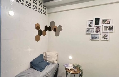 Chong Nonsi Hotel | The Cage Yan Nawa