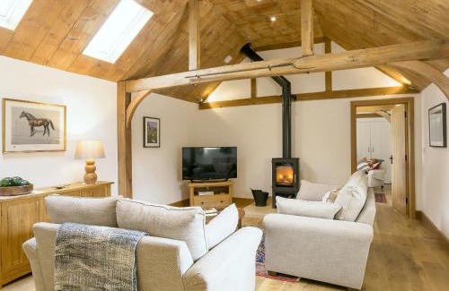 Bushton House | The Calf Shed-Ukc2113