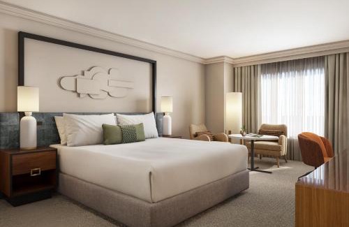 Camelback East Resort | The Camby, Autograph Collection