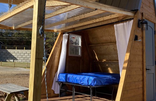 Greenville Cabin | The Camellia River Pod on the Saluda River