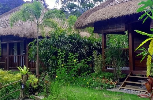 Selat Bed & Breakfast | The Campuan Villa