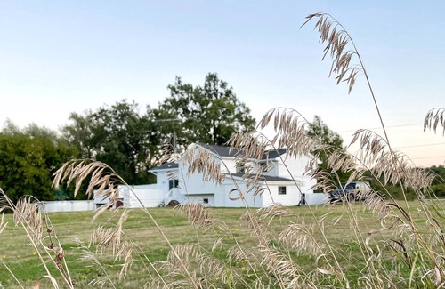 Prince Edward House | The Canada House | 4-Bedroom Retreat in Prince Edward County | Pool and Hot Tub