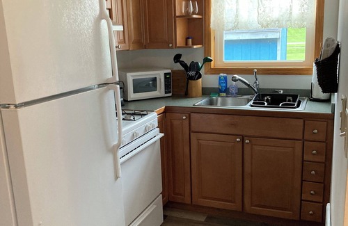 Sylvan Beach House | The Canal View Cottage