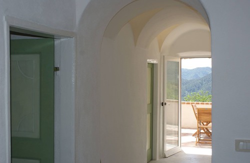 Rio House | the Canonica: a perfect base to discover and experience Liguria.