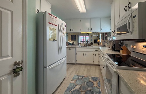 Cape San Blas House | The Cape is Great in the Fall!- Steps to Beach! , You’ll Love This Place!