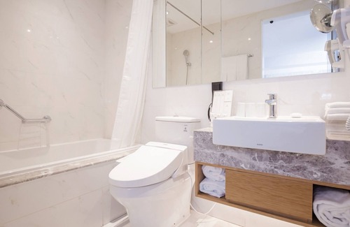 West District Hotel | The Carlton