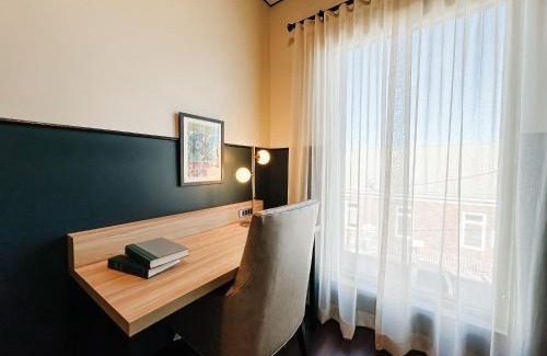 Dalton Hotel | The Carpentry Hotel