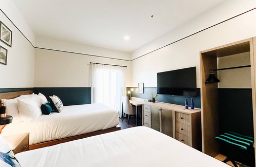 Dalton Hotel | The Carpentry Hotel