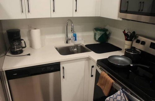 Corman Park No. 344 House | THE CASA- 1 Bedrm Basement Suite