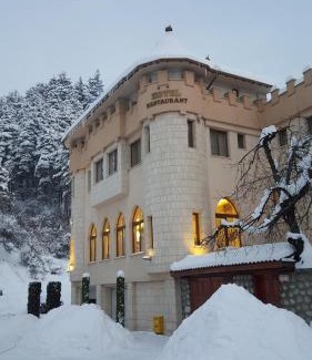 Samokov Hotel | The Castle Hotel