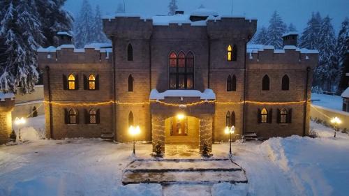 Maritsa House | The Castle - Your unique way of retreat