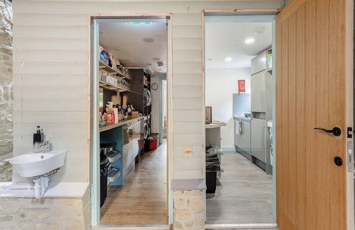 Polmont Cottage | The Cat Cabin - UK42982