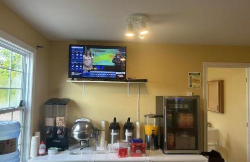 Green Gables Hotel | The Cavendish Motel