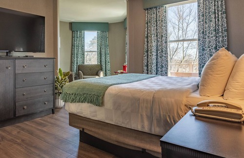 Concord Hotel | The Centennial