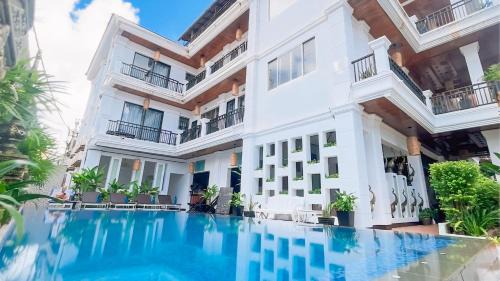 Downtown Siem Reap Hotel | The Center Point