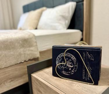 Petrich Apartment | The Central Suite