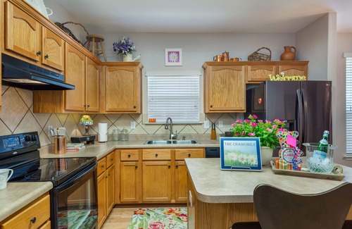 San Antonio House | The Chamomile Your LACKLAND AFB BMT Headquarters.
